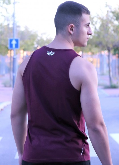 CAMISETA DE TIRANTE CLASICO BURDEO - FITNESSSTORE