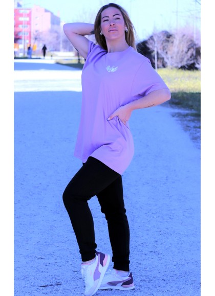 CAMISETA OVERSIZE LILA AND WHITE (THE QUEEN)  - GYM LINE