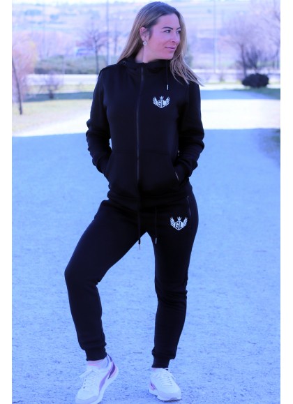 CHAQUETA BLACK THE QUEEN 2.0 DE GYMLINE  - FITNESSSTORE