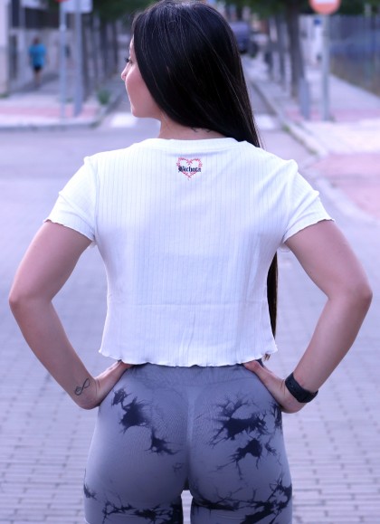TOP CROP CORTO BLACWHITE BICHOTA - GYM LINE